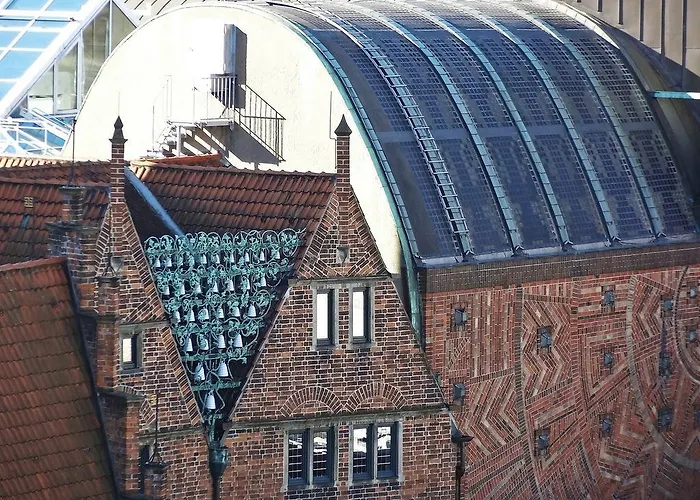 不来梅背包客旅馆 *